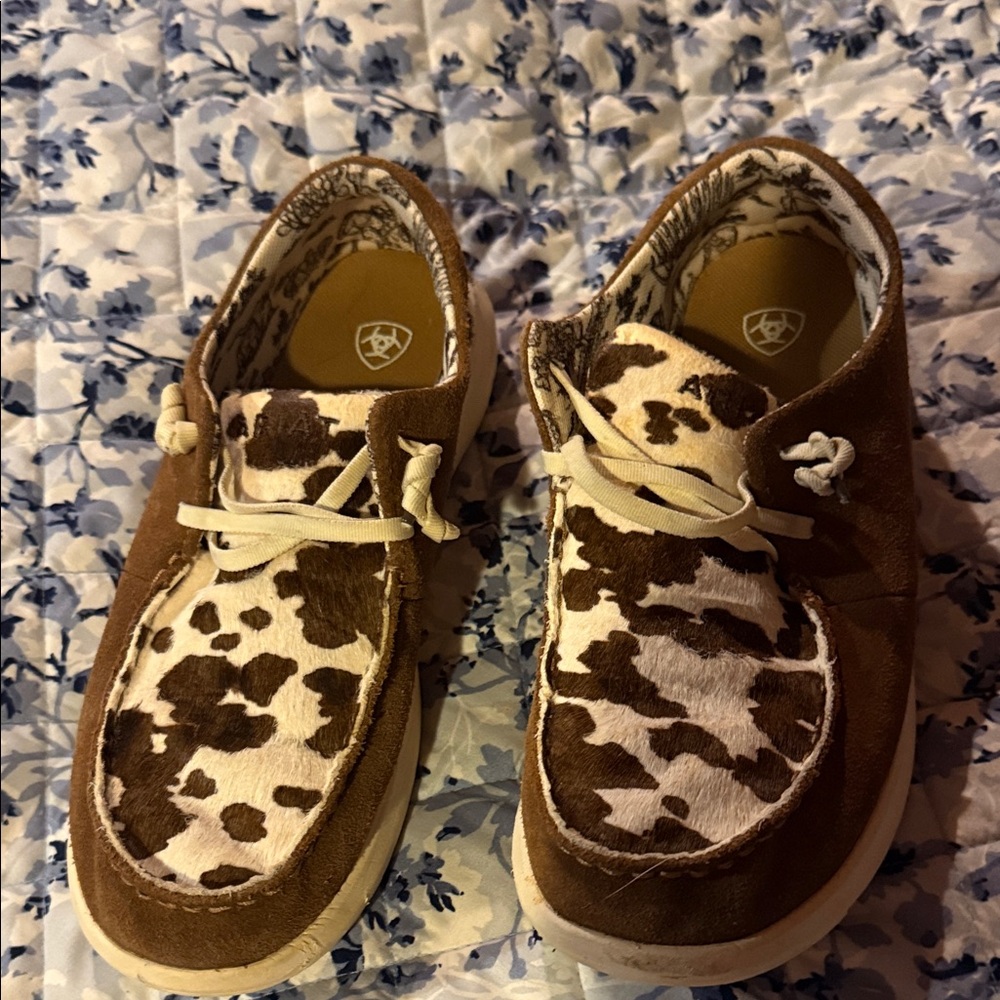 Ariat womens Brown and White cowhide